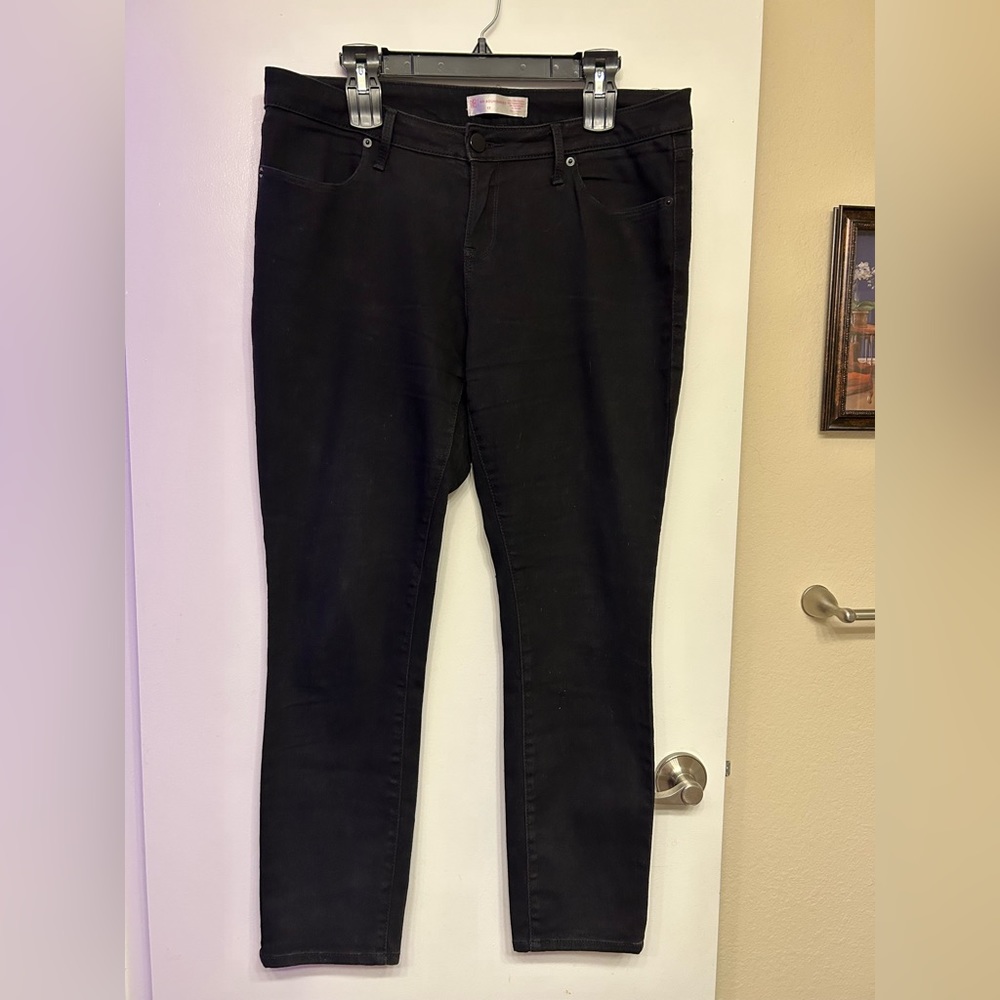 Women’s black jeans